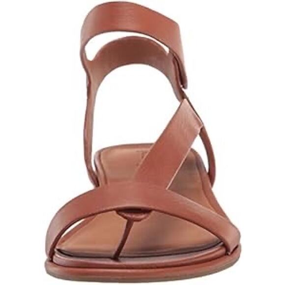 Gentle Souls by Kenneth Cole Women's Strappy Flat Sandal – SZ 5.5 M Shoes - Picture 2 of 7